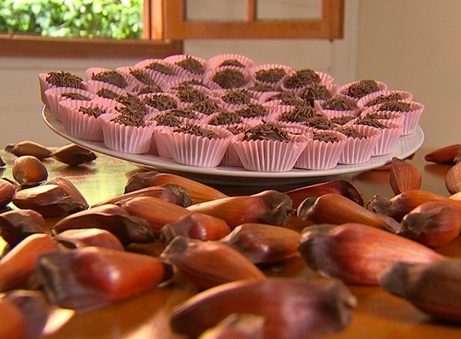 como fazer brigadeiro de pinhão